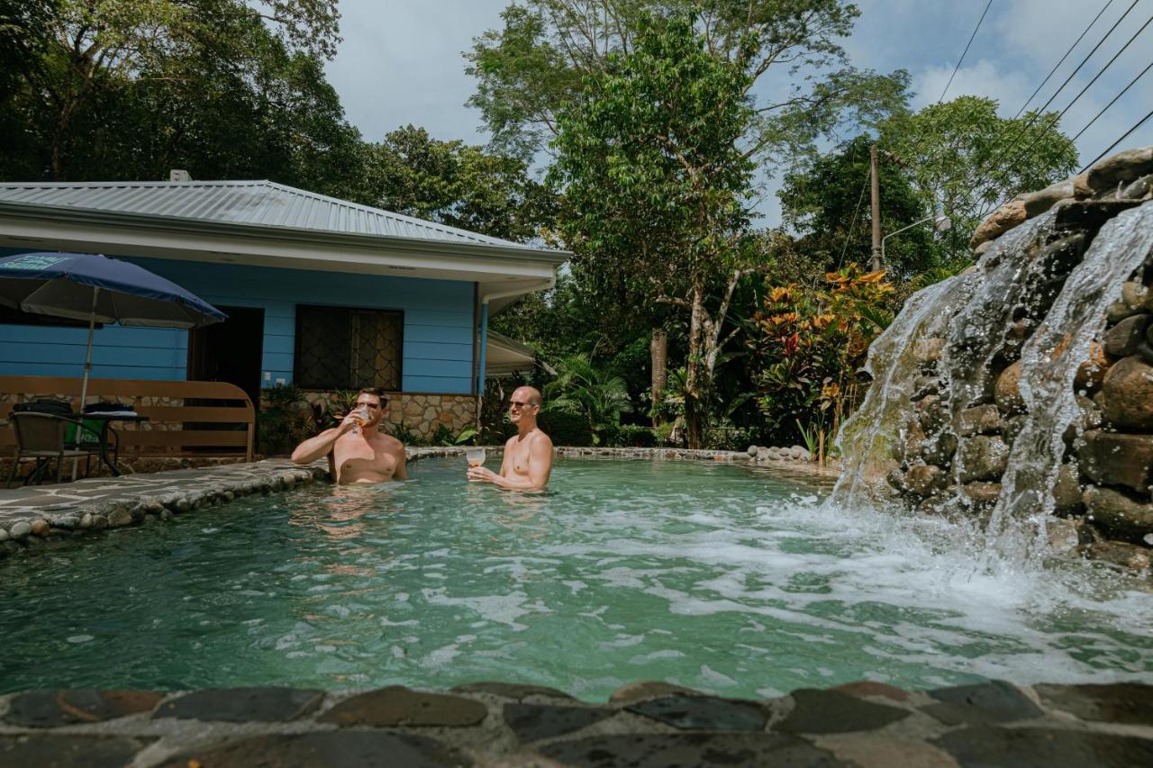 Oasis Diverse Adult Retreat เกโปส ภายนอก รูปภาพ