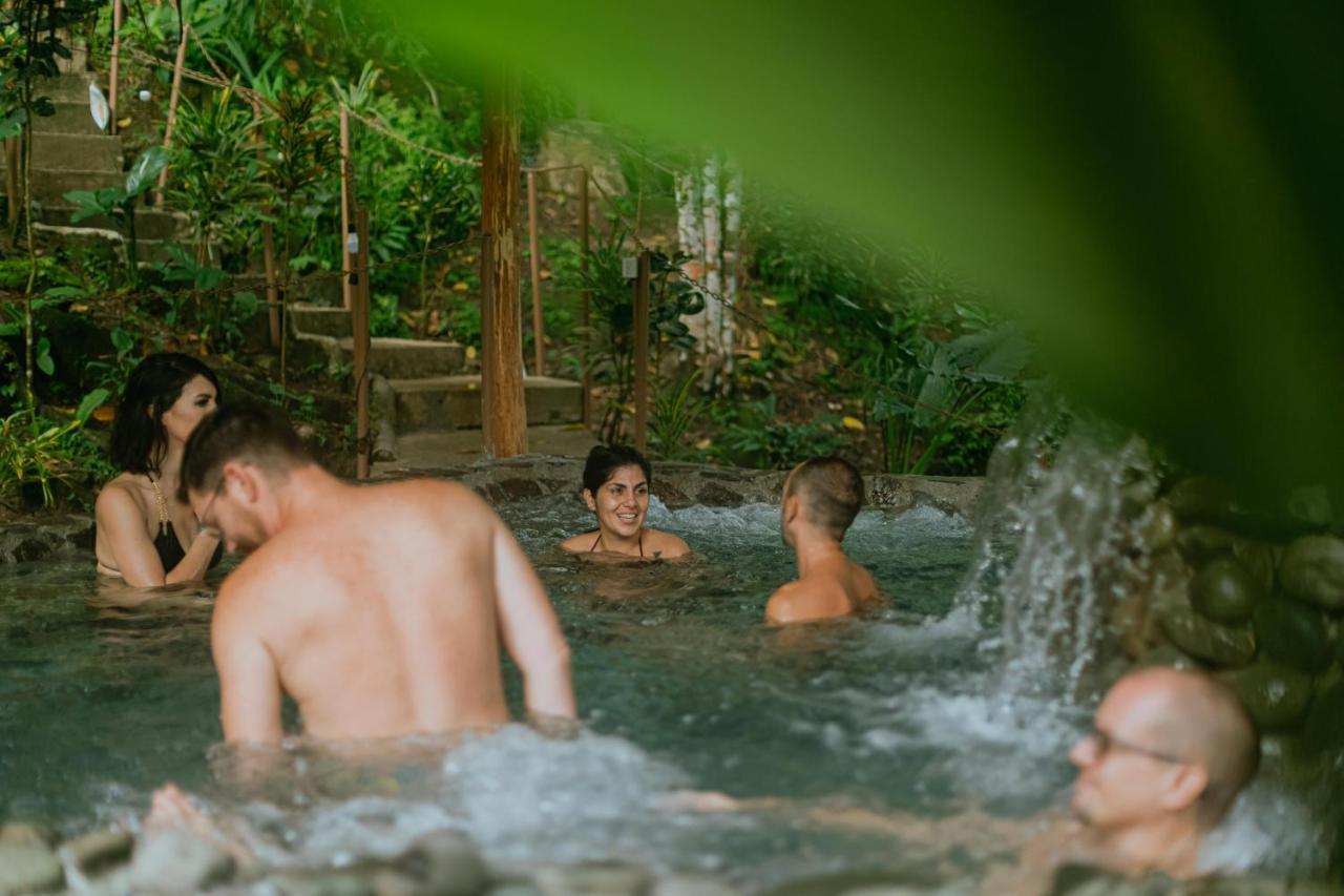Oasis Diverse Adult Retreat เกโปส ภายนอก รูปภาพ